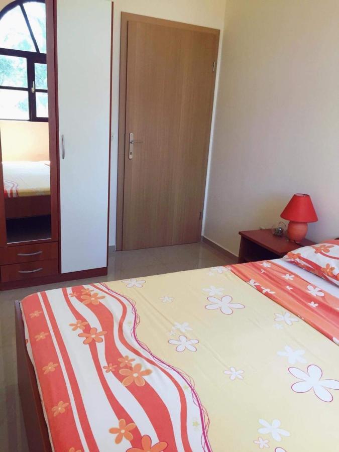 Viktorija Apartment