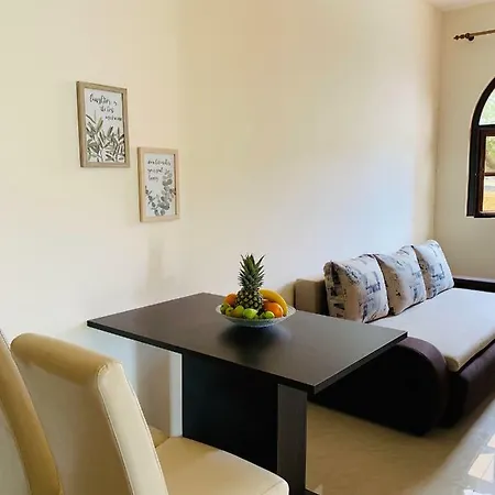 Apartmani Viktorija Vrana  Exterior photo